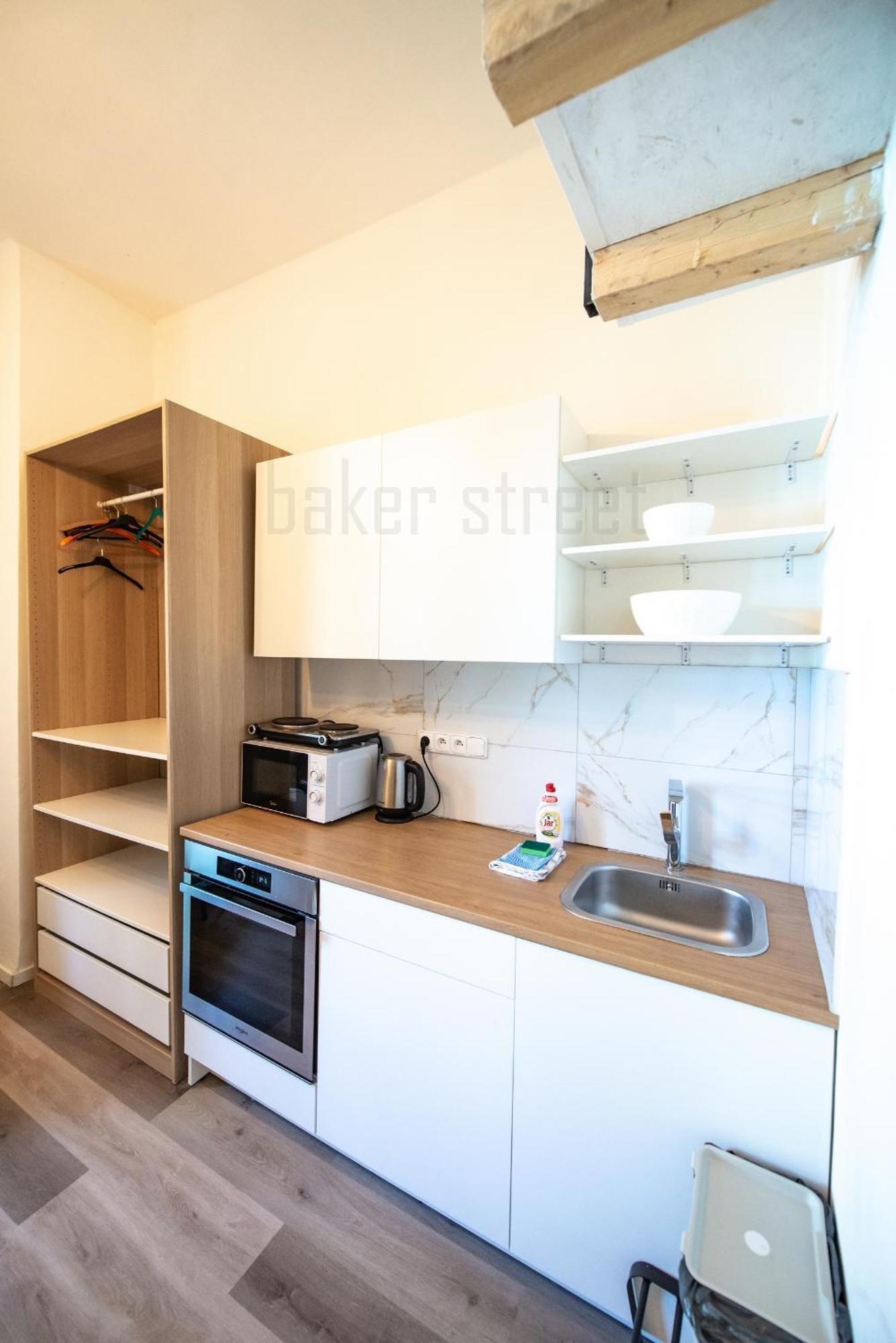 Storey Apartment Close To Metro Palmovka Прага Экстерьер фото