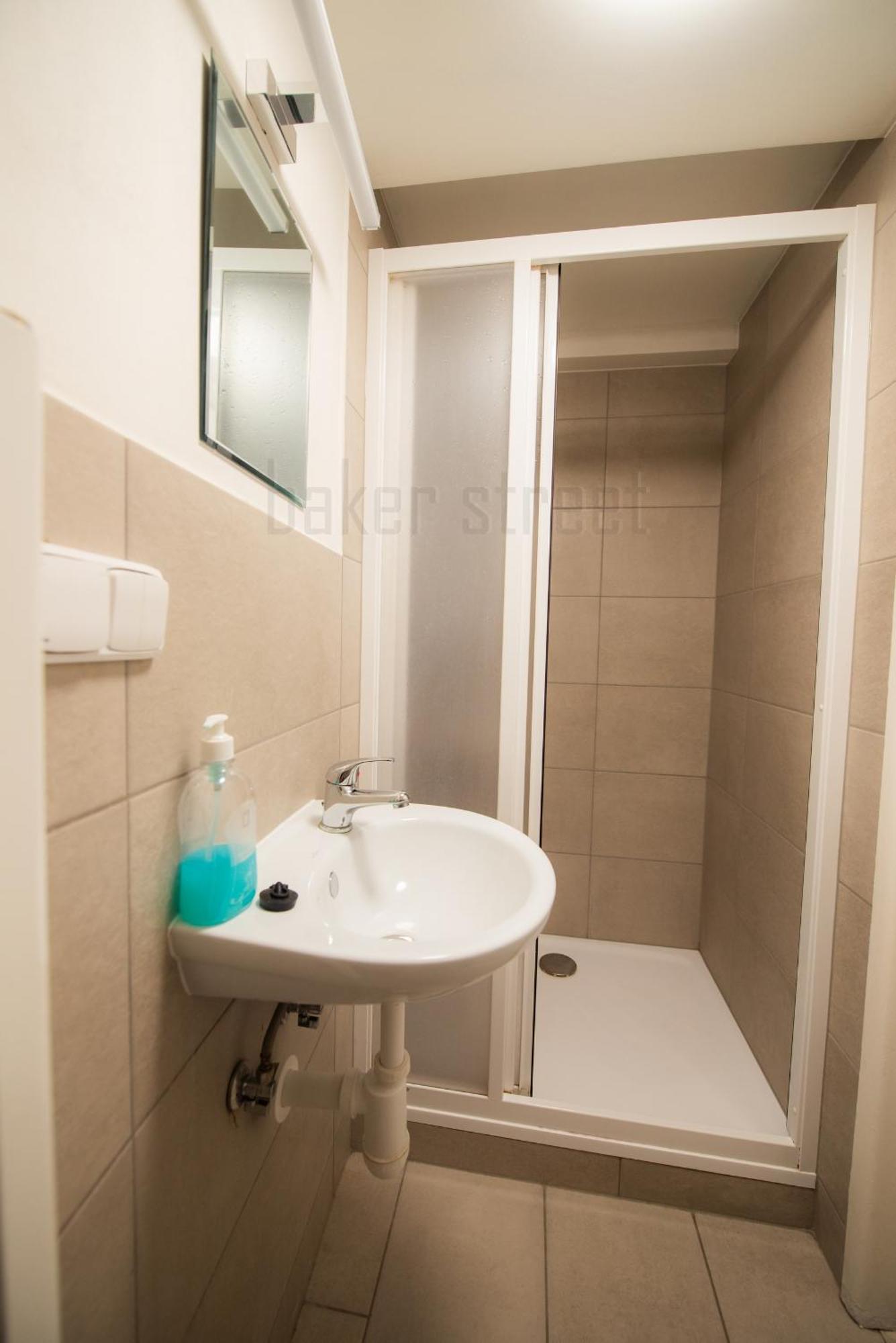 Storey Apartment Close To Metro Palmovka Прага Экстерьер фото